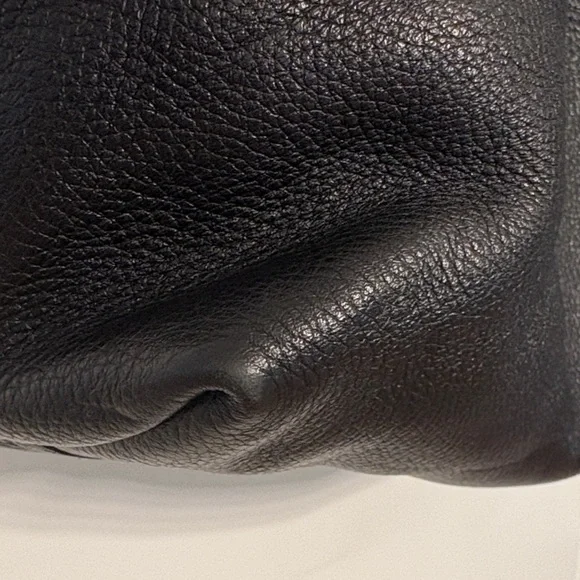 Prada Black Pebbled Leather Large Tote with Adjustable/Removable Crossbody Strap - Picture 5 of 14